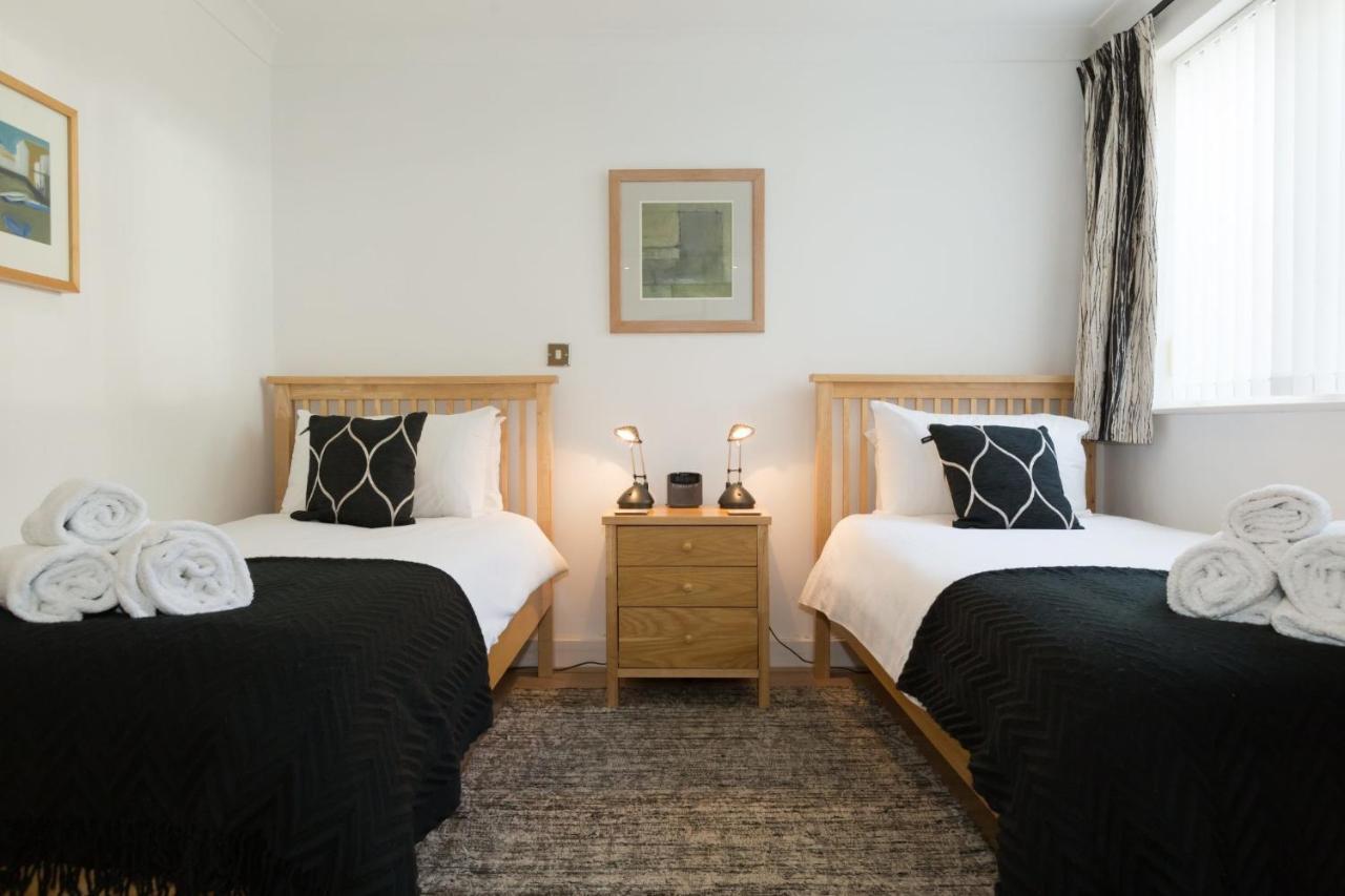 The Point Villa St Ives  Bagian luar foto